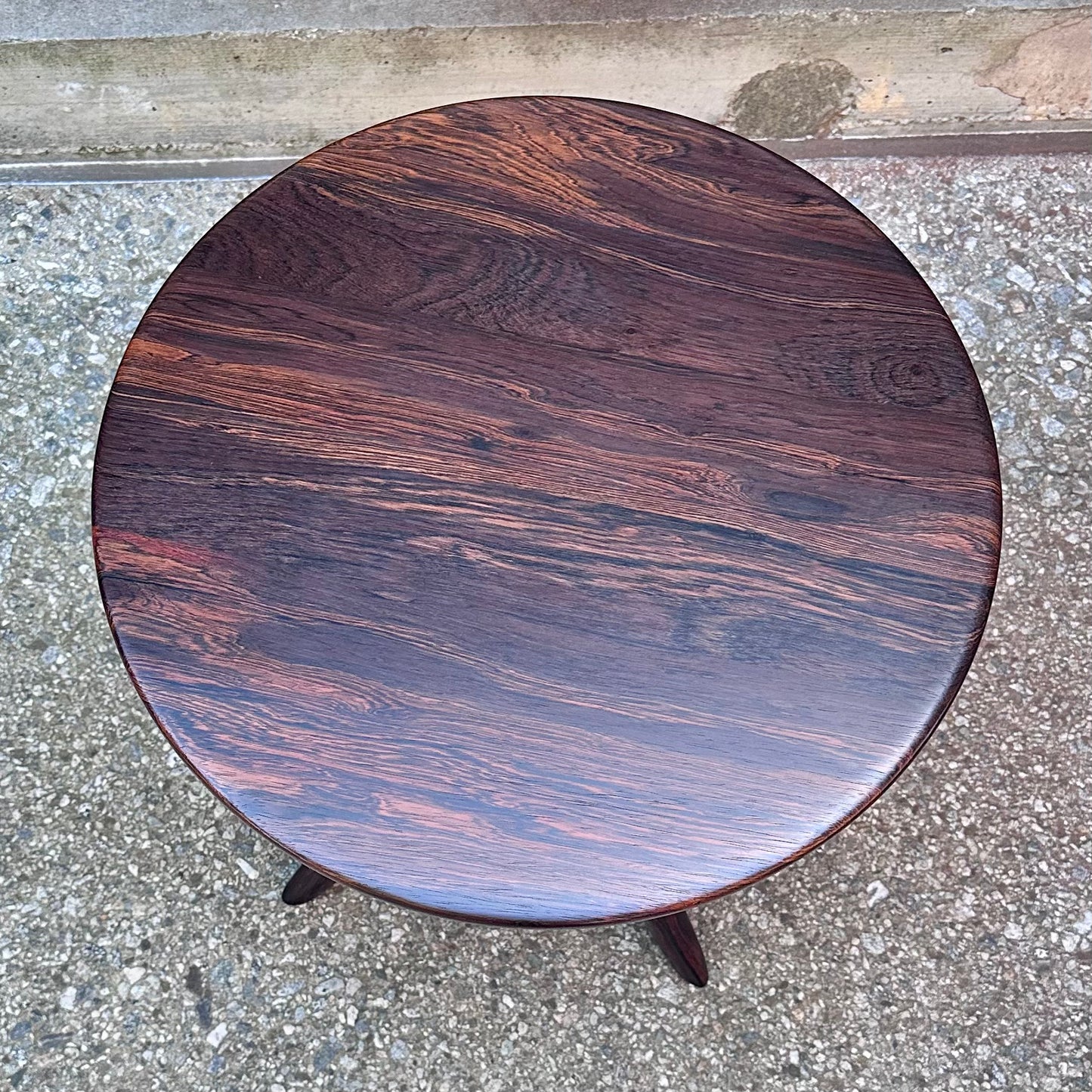 Brazilian Rosewood Pedestal Table